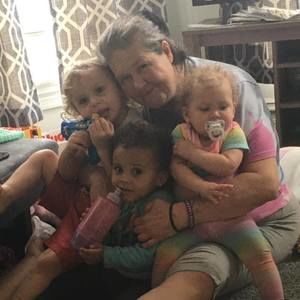 Meet your Posher, Jennifer